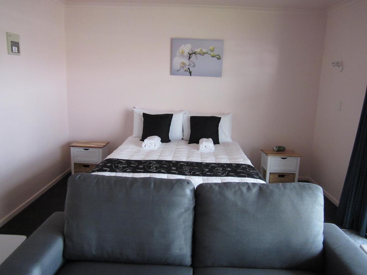 Kiwi Court Motel ฮาเวรา ภายนอก รูปภาพ